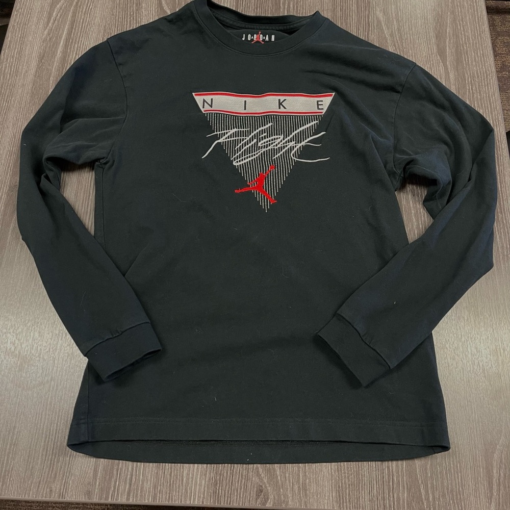 Rare vintage Nike Air Jordan Flight long sleeve tee bulls